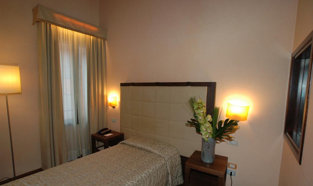 ปาลัซโซ เซลวาเดโก Hotel เวนิส ภายนอก รูปภาพ